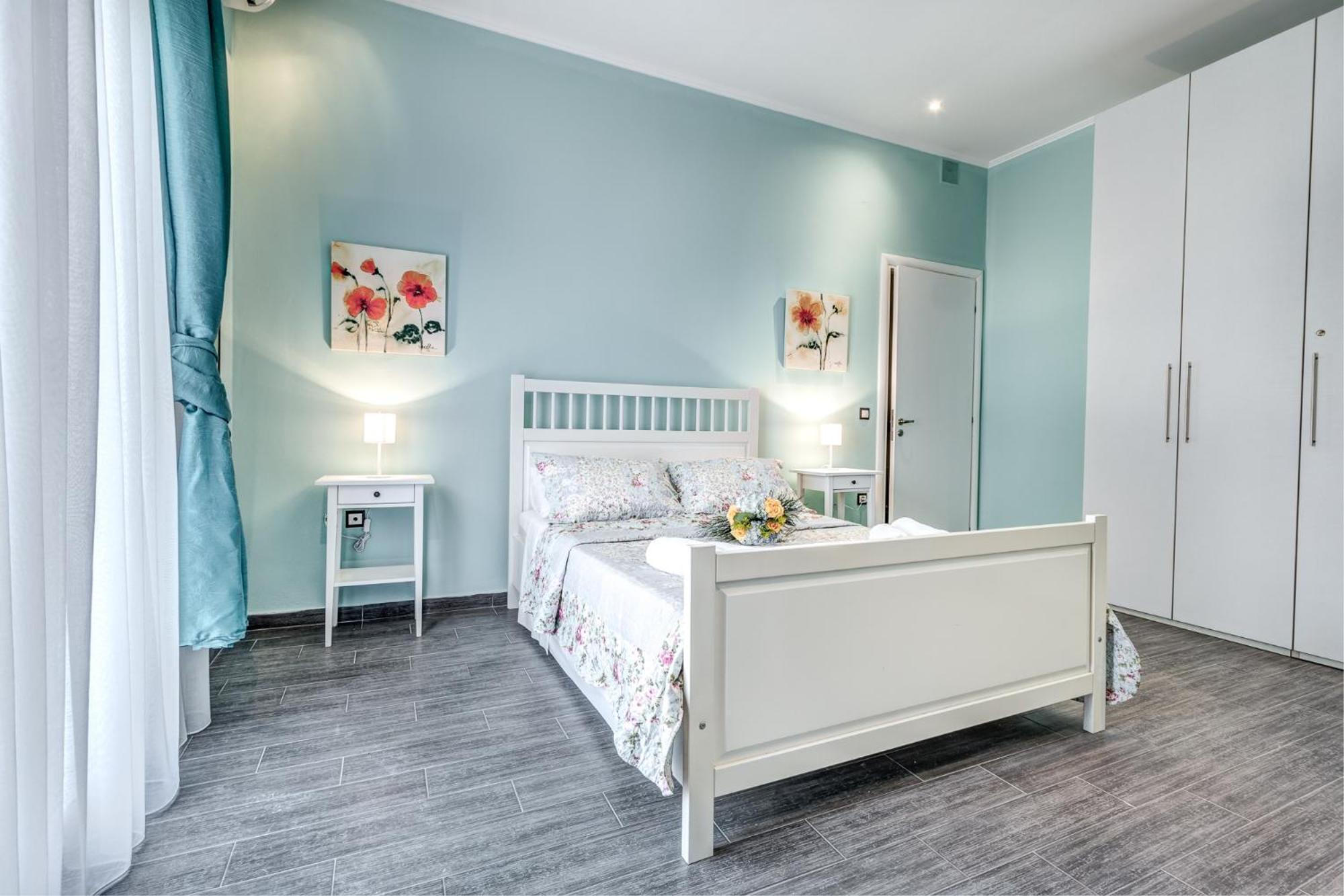 Villa Intemella Kompitsion Ngoại thất bức ảnh